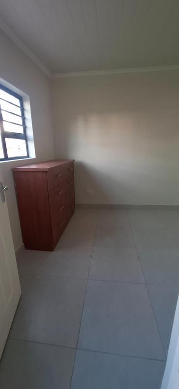 To Let 2 Bedroom Property for Rent in Richmond Estate Western Cape